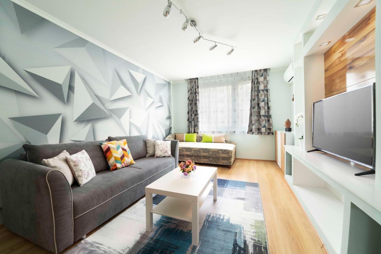 Comfort 66 - Real-Life 3-Room Family Stay With 4 Beds Miskolc Exterior foto